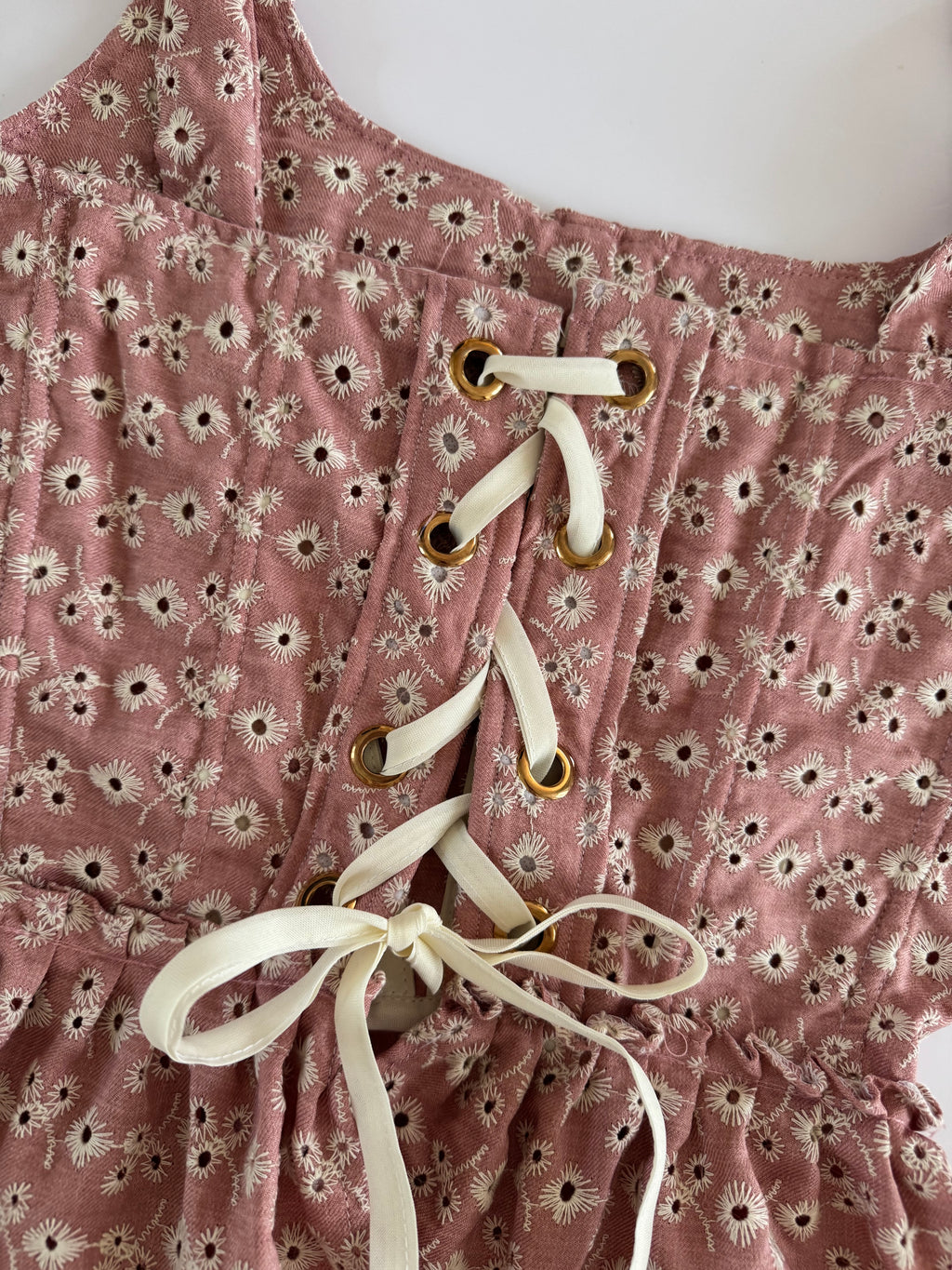 🌸 Daisy Pink – con spalline